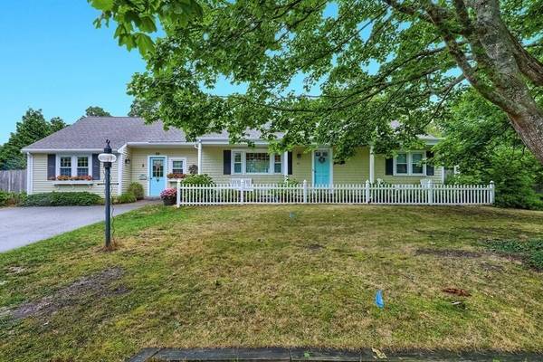 Yarmouth, MA 02664,89 Captain Chase Rd