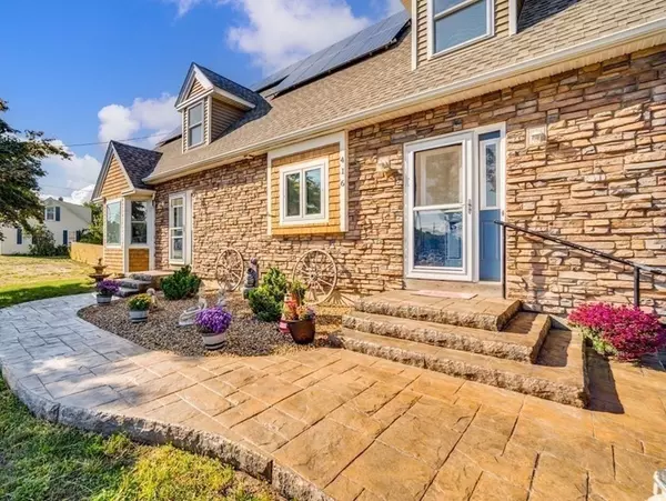 Agawam, MA 01001,416 Silver Street