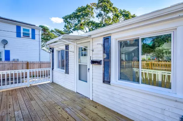 Wareham, MA 02571,14 Pinehurst Dr