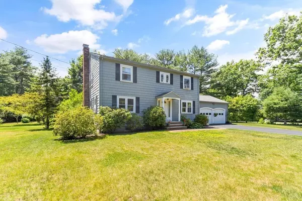 303 Forest St, Marshfield, MA 02050