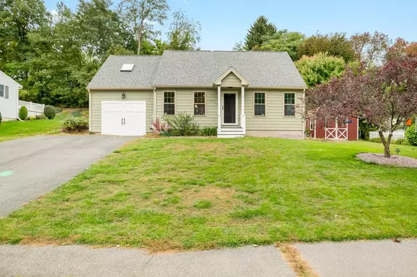 7 Scott Hollow Drive, Holyoke, MA 01040