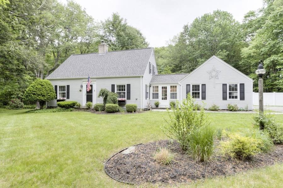 300 Salisbury Street, Holden, MA 01520