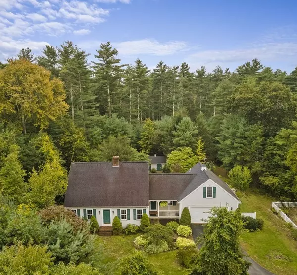 3 Pierce Ave, Lakeville, MA 02347