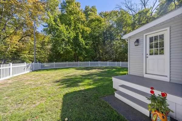 Littleton, MA 01460,25 Worcester Dr