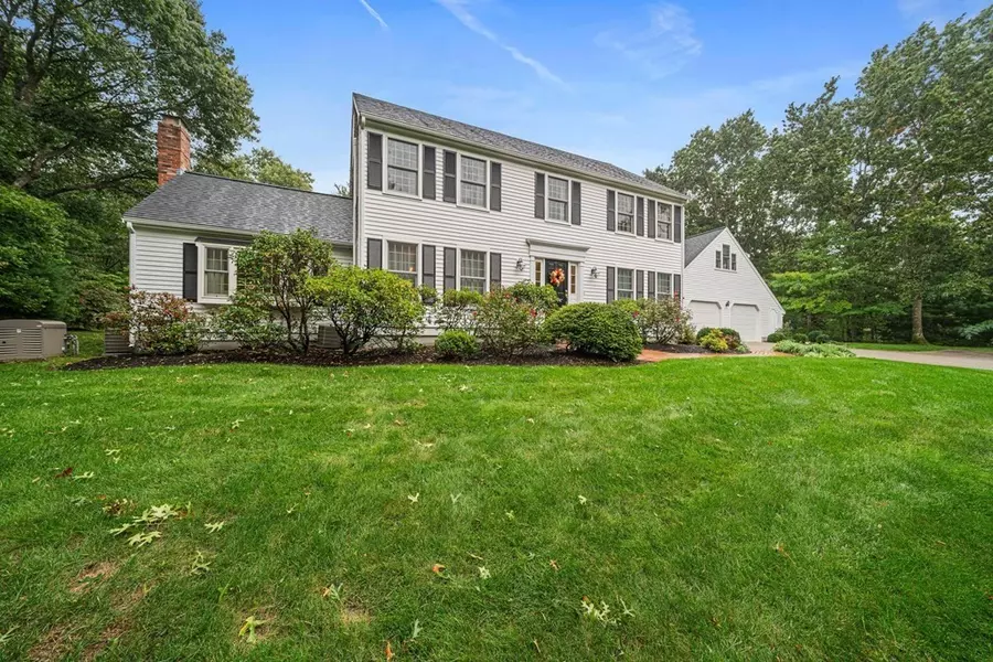 51 Old Barn Path, Marshfield, MA 02050