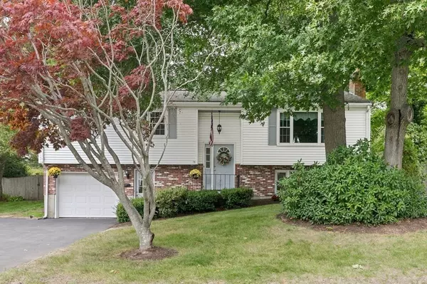 Brockton, MA 02301,15 Roberta Ave