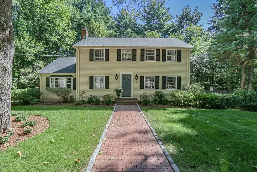 2 Mill Brook Avenue, Walpole, MA 02081