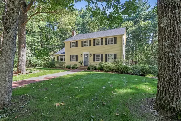 Walpole, MA 02081,2 Mill Brook Avenue