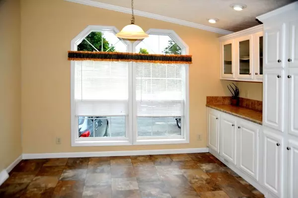 Wareham, MA 02571,8 Swifts  Beach #19