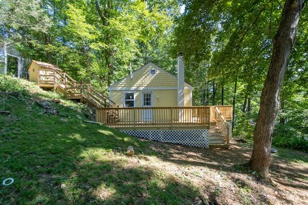 5 Williams Ln, Holland, MA 01521