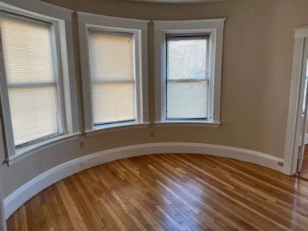 Boston, MA 02135,52 Cummings Rd #2