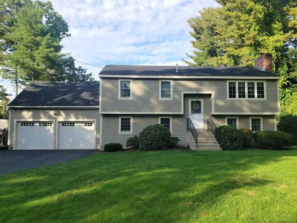 33 Thoreau Road, Northborough, MA 01532