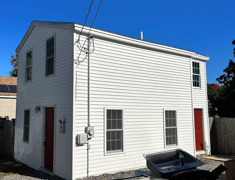 8 Cammetts, Amesbury, MA 01913