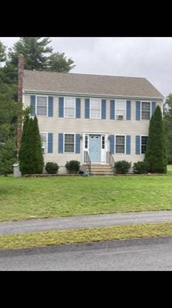 4 Arabian Dr, Taunton, MA 02780