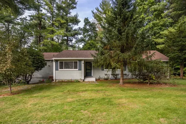 27 Hilltop Drive, Bedford, MA 01730