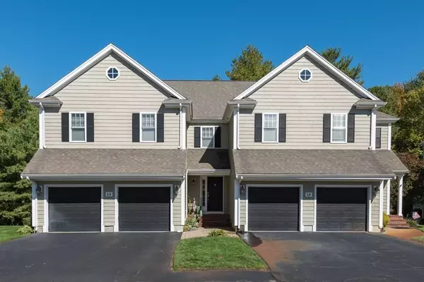 14 Surrey Ln #14, East Bridgewater, MA 02333