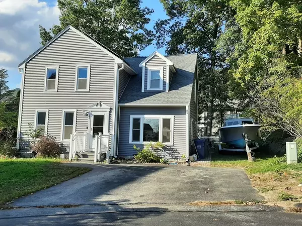 Dracut, MA 01826,26 Melissa Ct