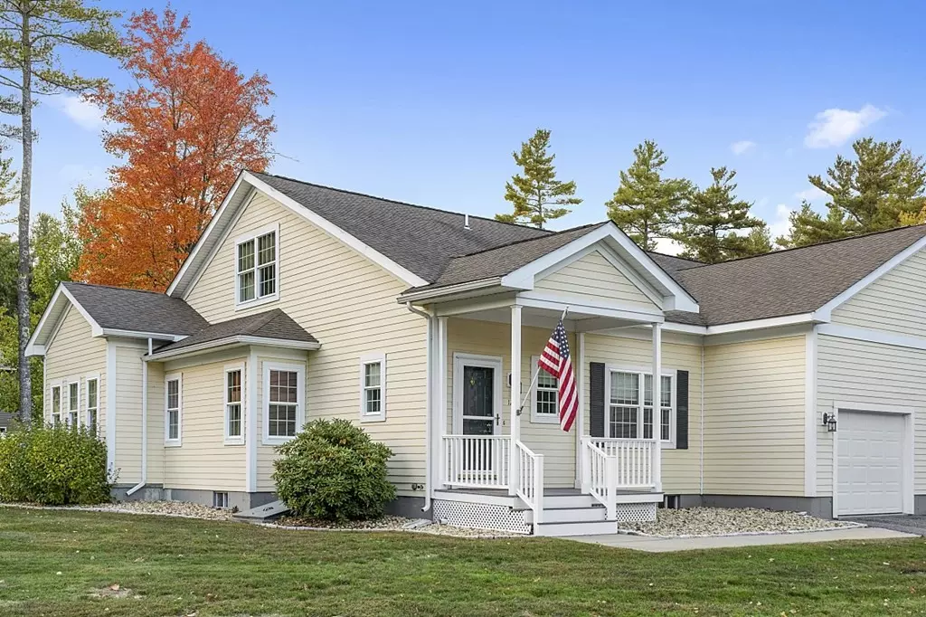 Ashburnham, MA 01430,12 Howes Court #12