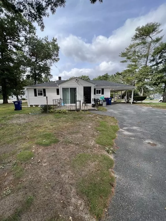 Wareham, MA 02571,24 Cromesett Rd