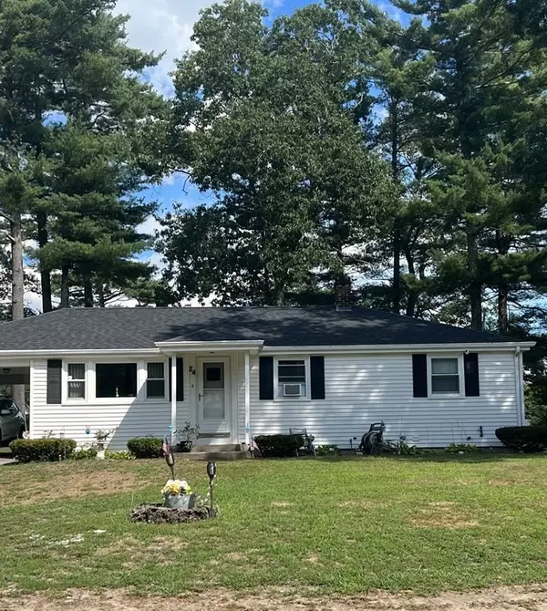 24 Cromesett Rd, Wareham, MA 02571