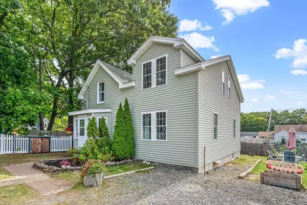 7 Woodbury Avenue, Saugus, MA 01906
