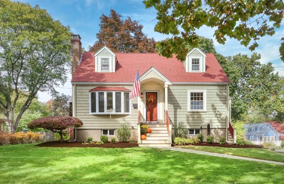 39 Sycamore Road, Melrose, MA 02176