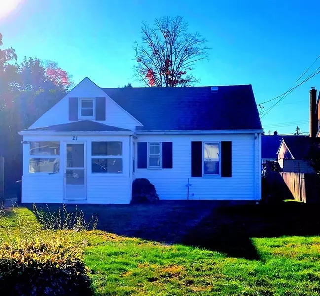 21 Amherst, Ludlow, MA 01056