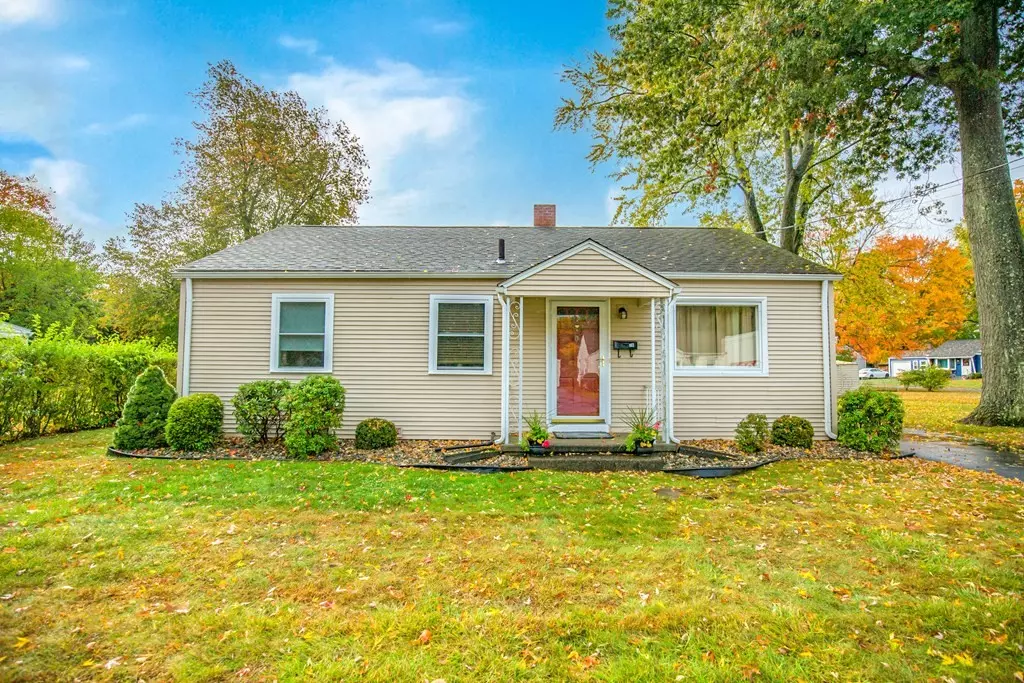 East Longmeadow, MA 01028,76 Helen Circle