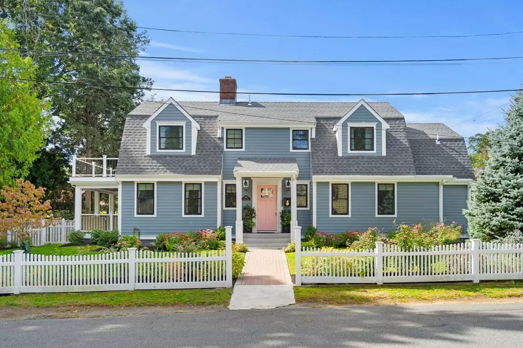 Marblehead, MA 01945,1 Thompson Road