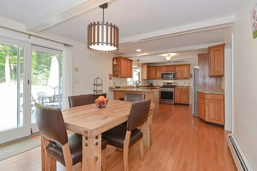 31 Prospect St, West Bridgewater, MA 02379