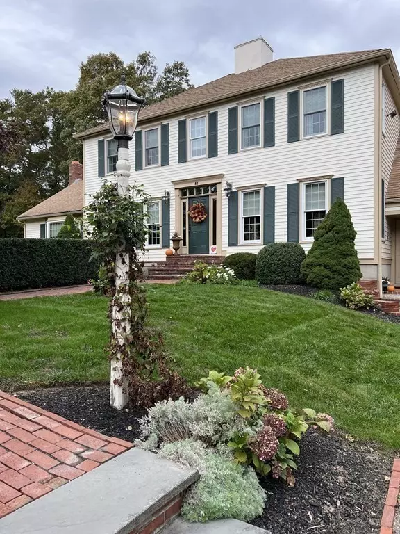 81 Forge Lane, Marshfield, MA 02050