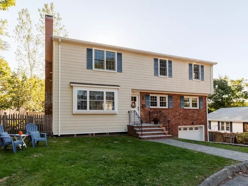 31 Jeffrey Rd, Arlington, MA 02474