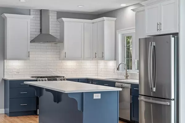 Mendon, MA 01756,2 Tyler Lane