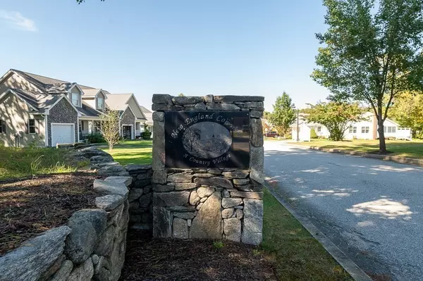 3 Concord Ct #B, Webster, MA 01570