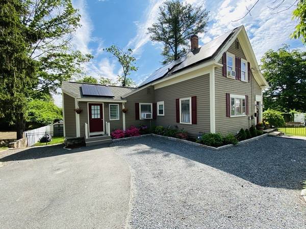 49 Prospect St, Milford, MA 01757