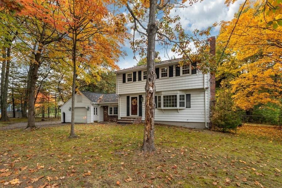 453 Shawsheen Ave, Wilmington, MA 01887