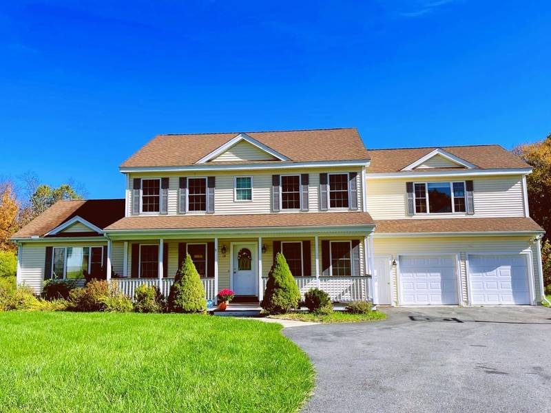 18 Windsor, Shirley, MA 01464