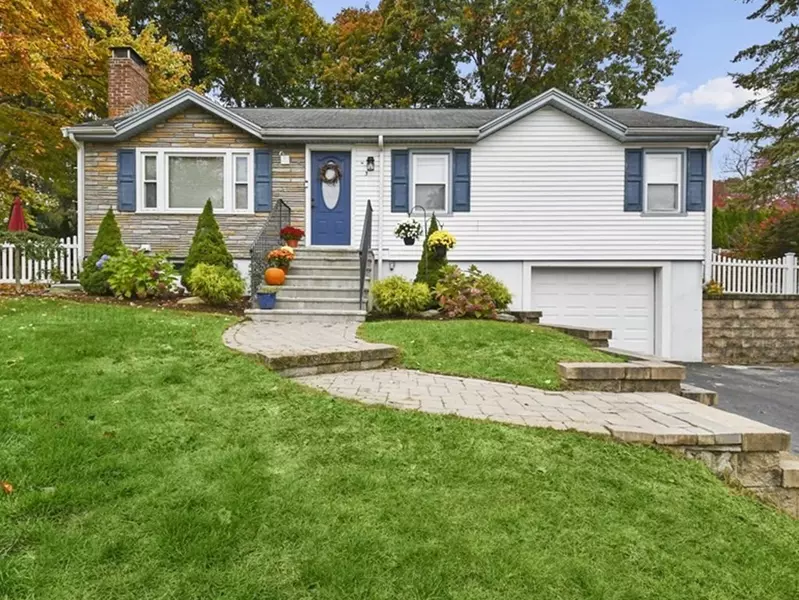 3 Shore Drive, Grafton, MA 01536