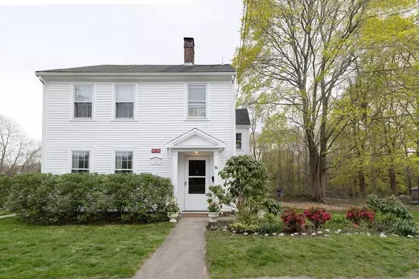 31-35 Elm St, Cohasset, MA 02025