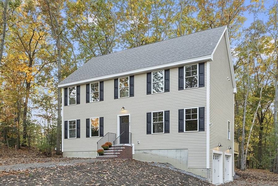 41 Mohawk Circle, Georgetown, MA 01833