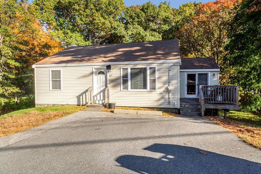 87 Nichols St, Wilmington, MA 01887