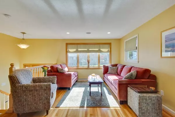 Woburn, MA 01801,2 Todd Rd