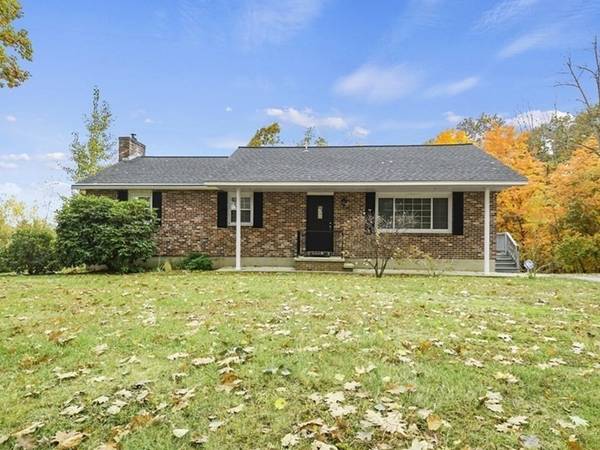 39 Rice Corner Road, Brookfield, MA 01506