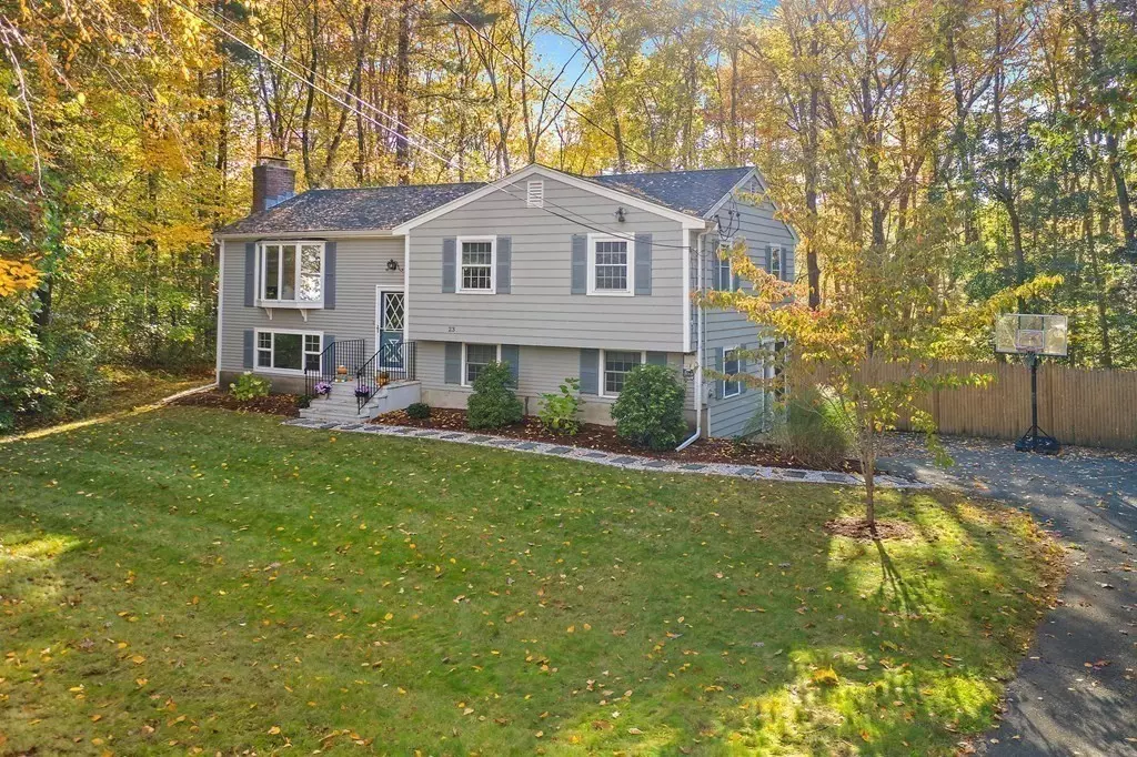 Hanover, MA 02339,23 Estes Rd