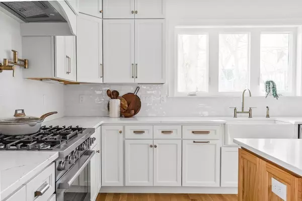 Reading, MA 01867,38 Grove Street