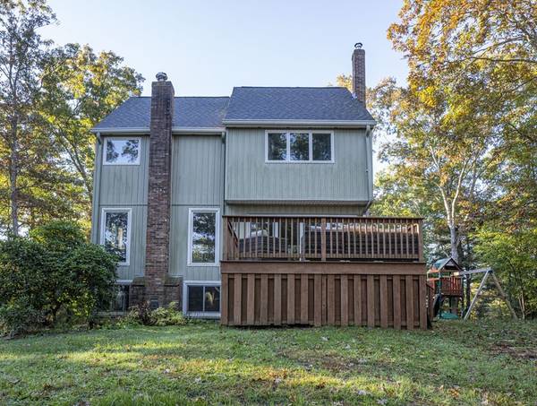 47 Bunnys Rd, Carver, MA 02330