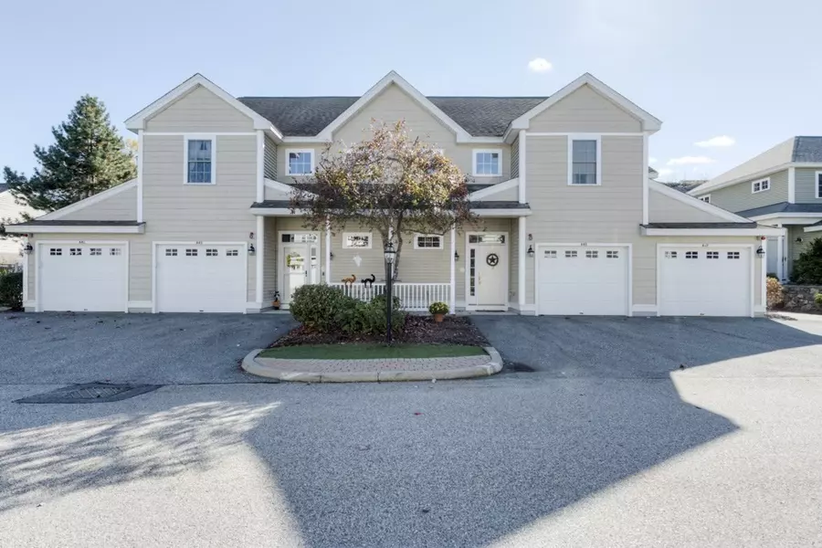 645 Devenwood Way #645, Clinton, MA 01510