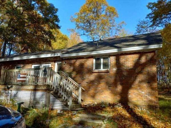 427 Belchertown Road, Ware, MA 01082