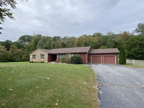 188 W Wrentham Road, Cumberland, RI 02864