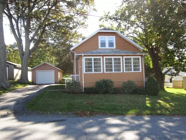 Swansea, MA 02777,98 Metacomet Ave